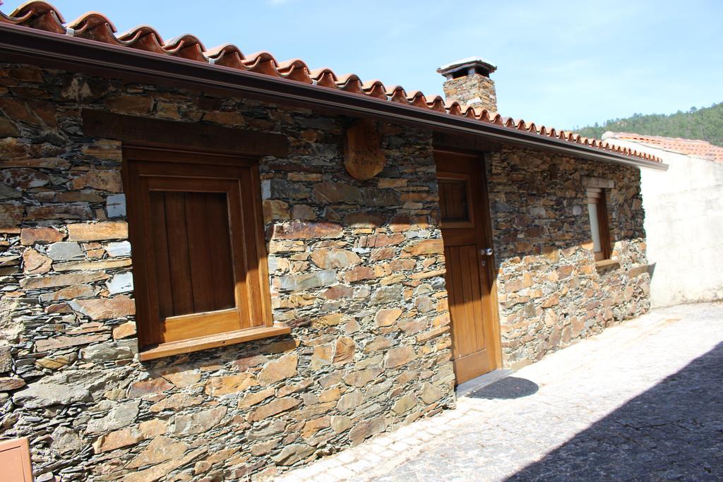 בית הארחה Góis 	Casa Da Comareira מראה חיצוני תמונה